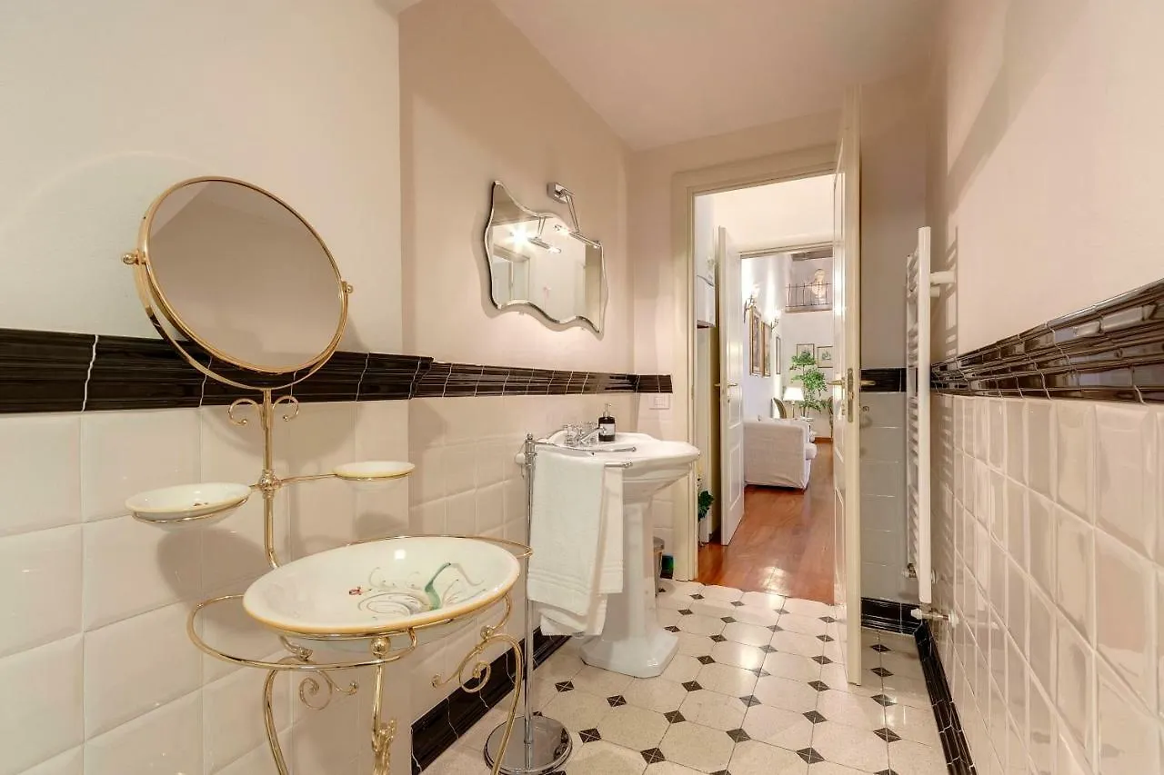 פירנצה Antinori Apartment